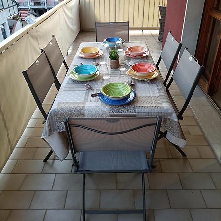 דירות ונטימיגליה Casa A Un Passo Dal Mare מראה חיצוני תמונה