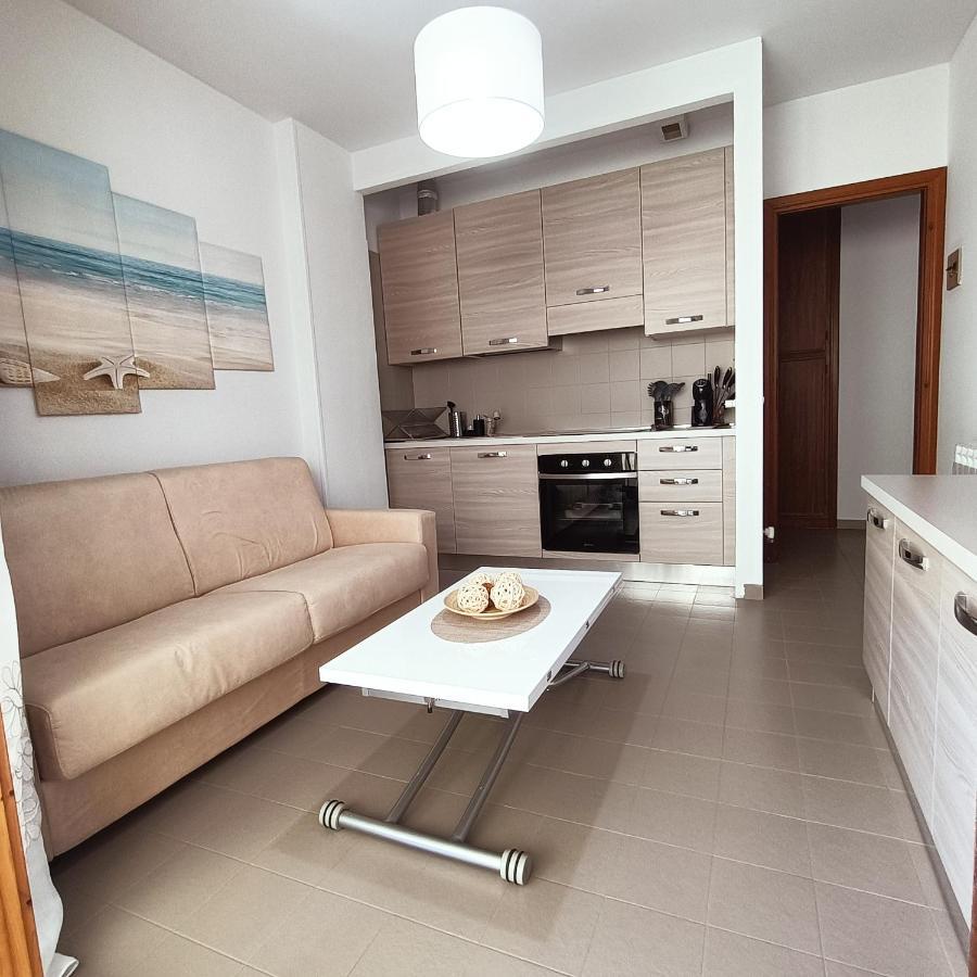 דירות ונטימיגליה Casa A Un Passo Dal Mare מראה חיצוני תמונה